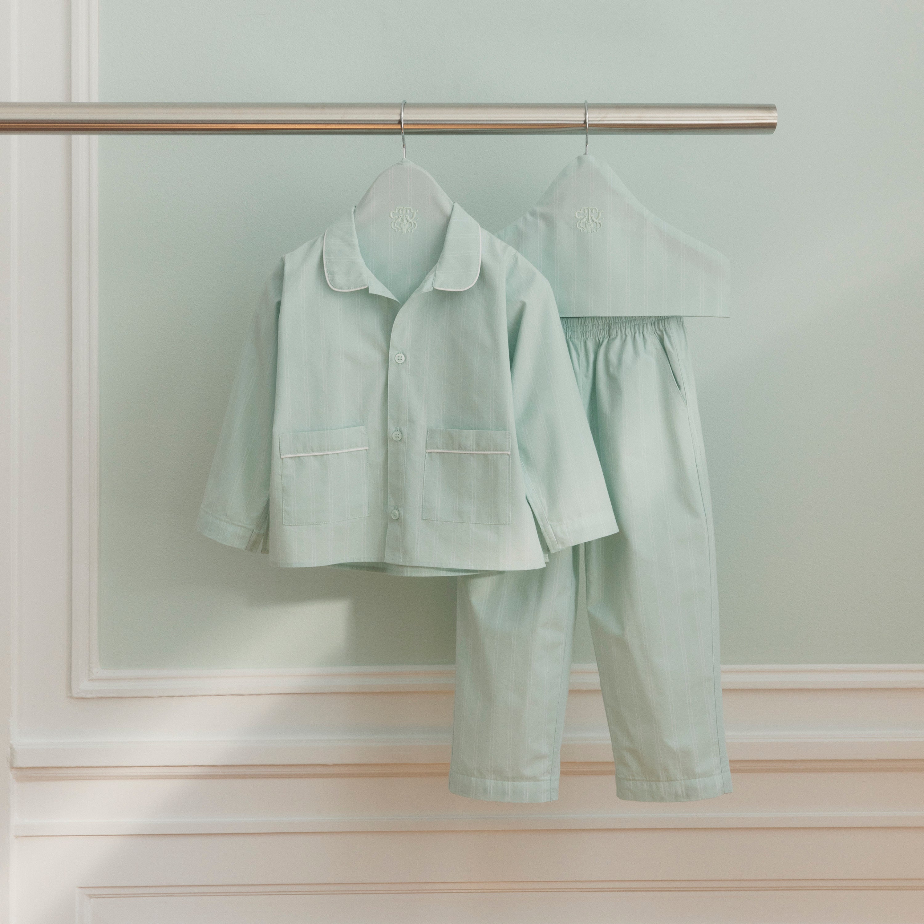 SUPIMA PERCALE PINSTRIPE